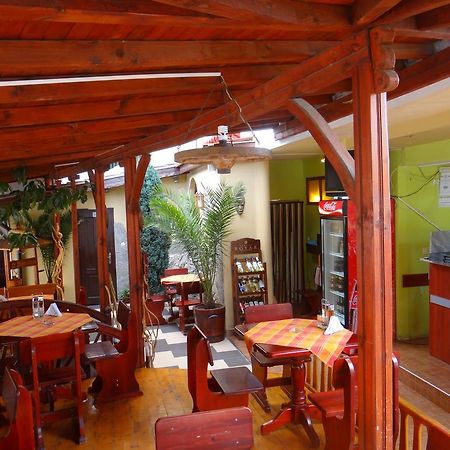 Guest House Rosa Kiten  Exterior photo