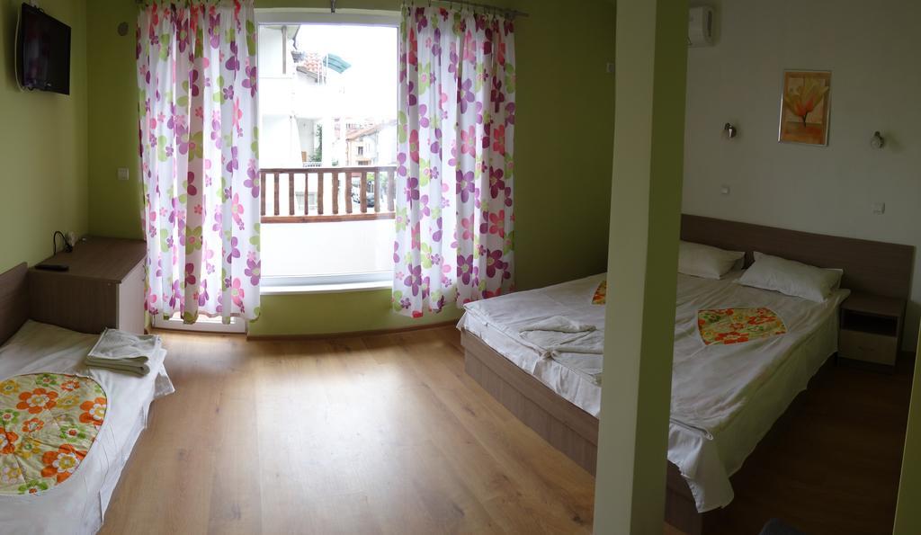 Guest House Rosa Kiten  Room photo